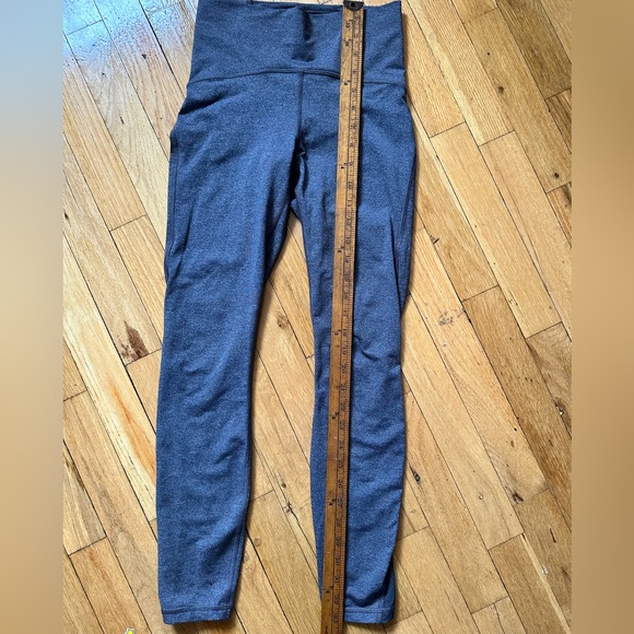 Lululemon Train Times Grey Leggings Size 4 - Picture 8 of 8